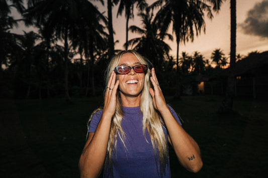 Claire Vanders - Creating Her Dream Life Around The Ocean