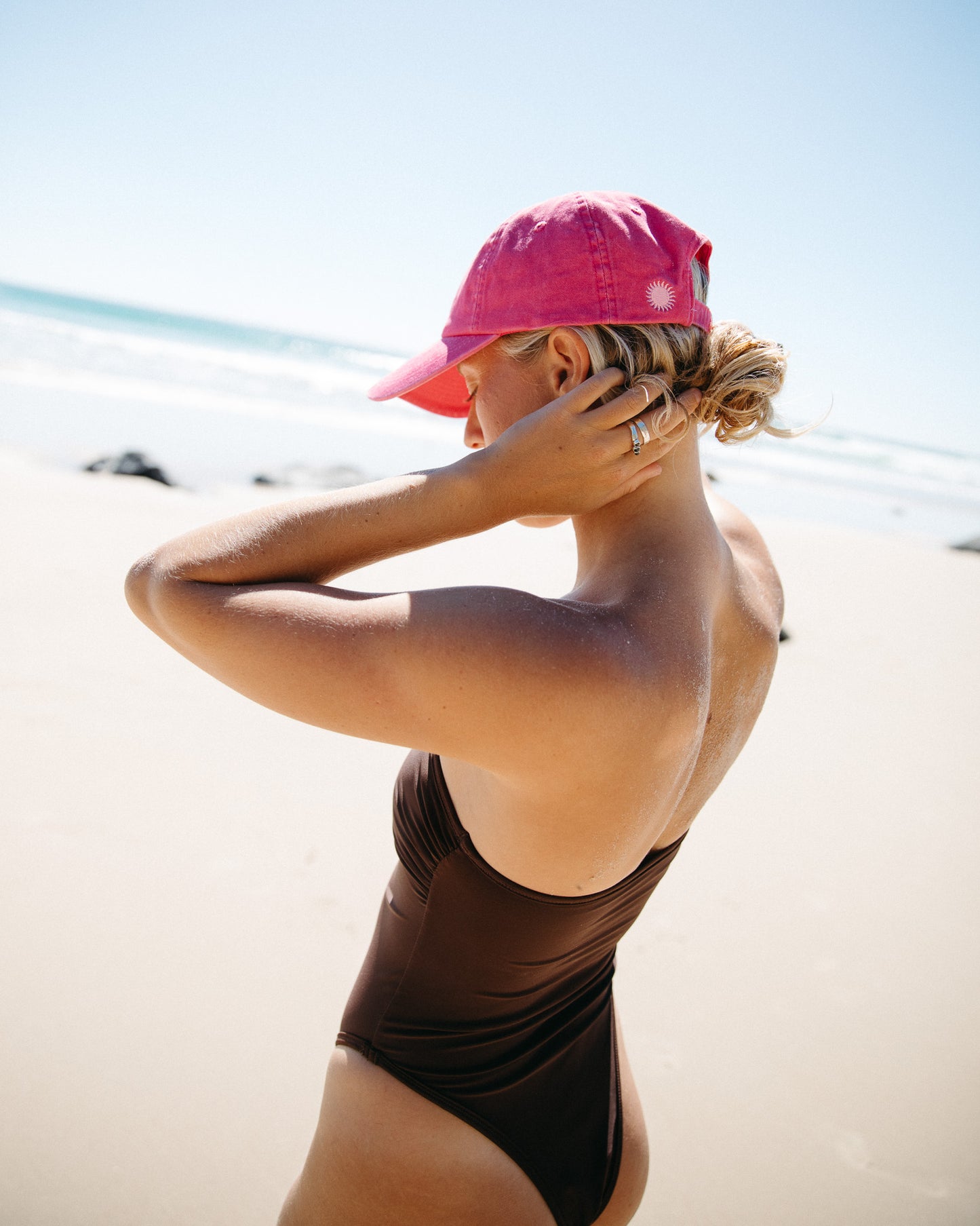 Pre-Washed dad Cap - Yeah The Girls - Fuchsia Colourway